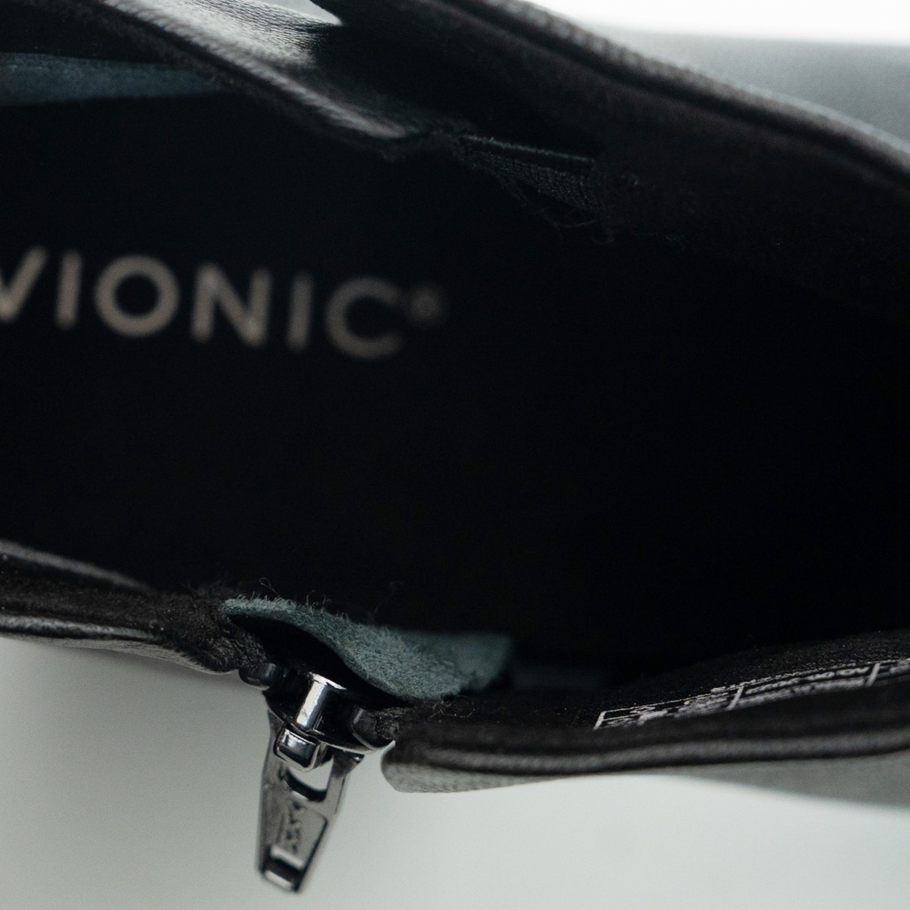 Vionic | New‎ Lyssa Distressed Leather Heeled Ankle Boot - Picture 8 of 14